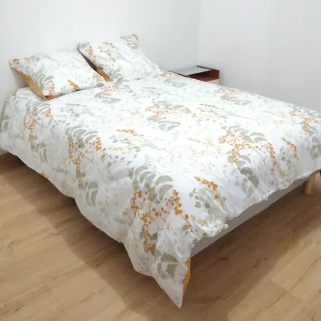 Le Tilleul 9 Personnes 5 6 Lits 15 Min Du Futuroscope